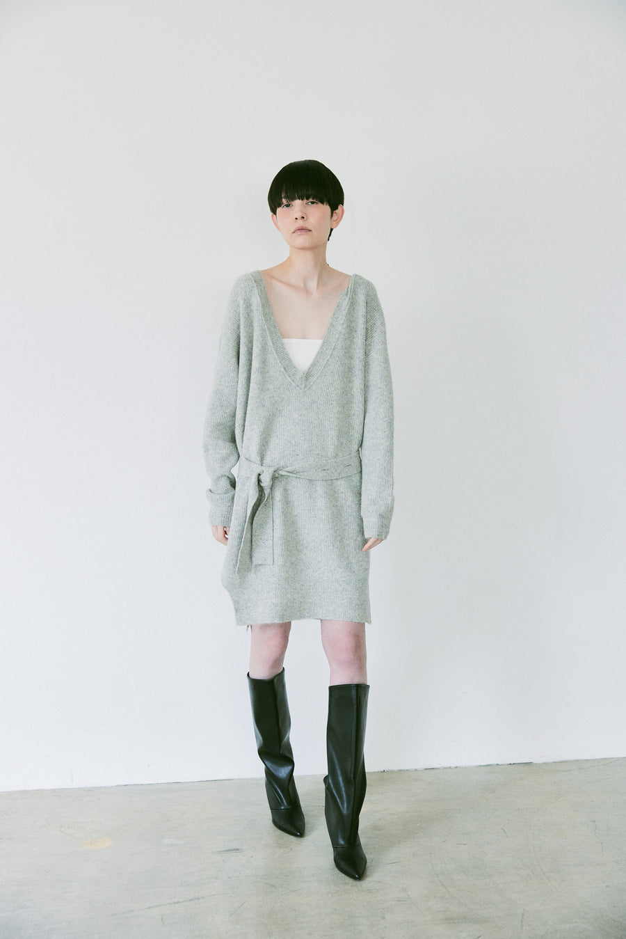 Double Strap V Neck Knit　