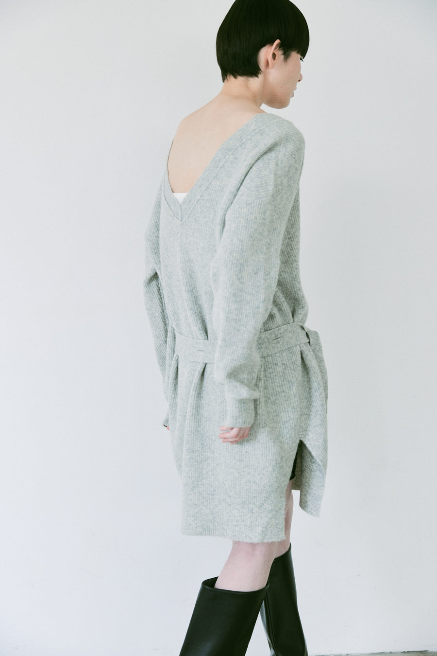 Double Strap V Neck Knit　