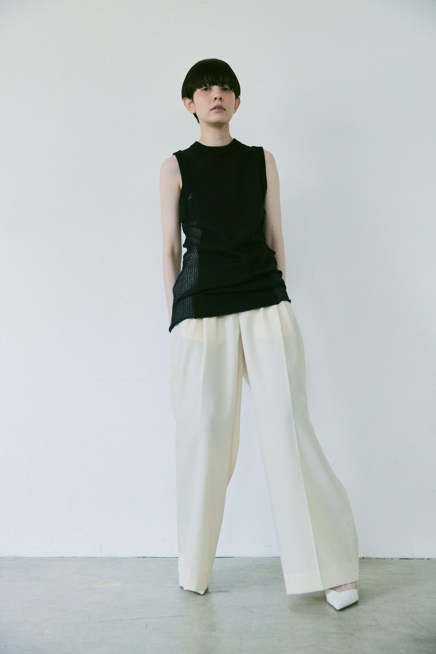 Back Hole Knit Tops