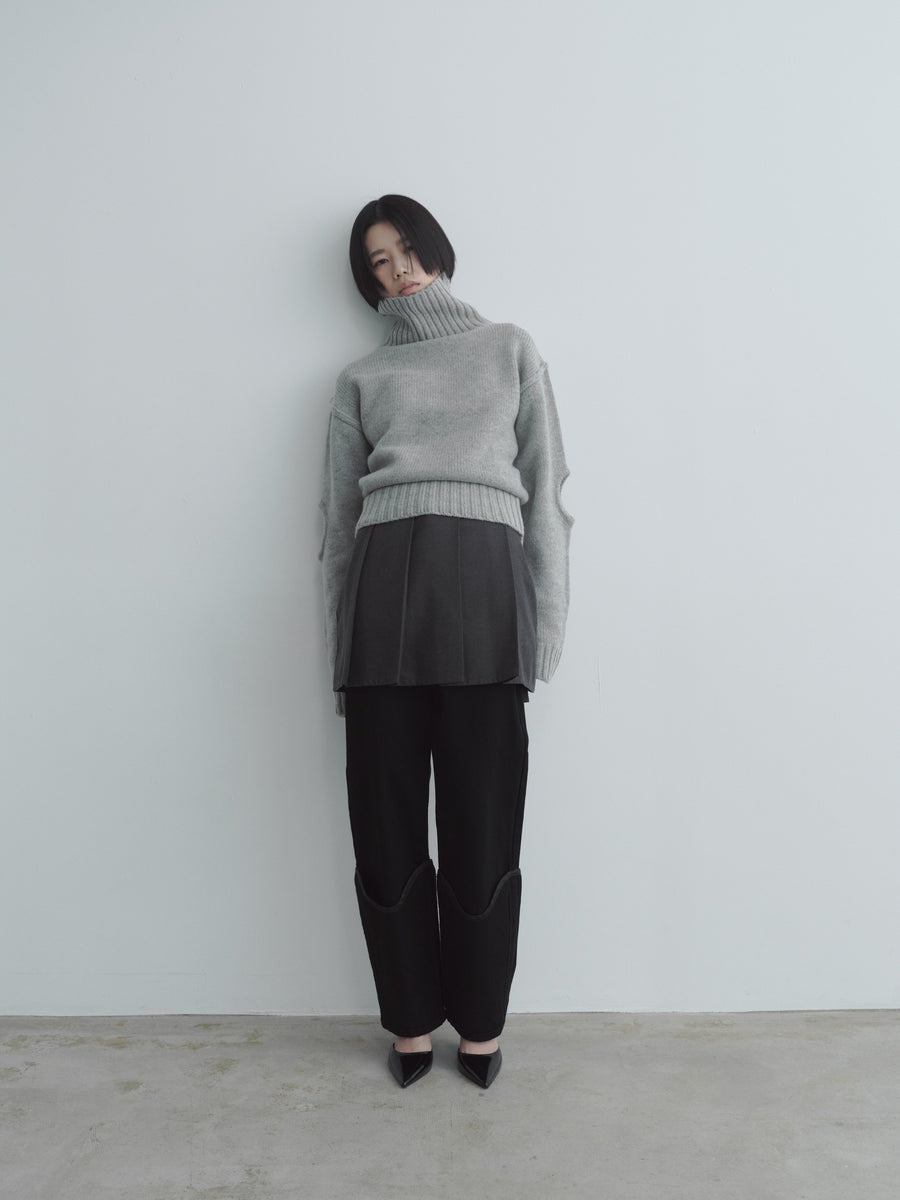 Elbow Hole Knit